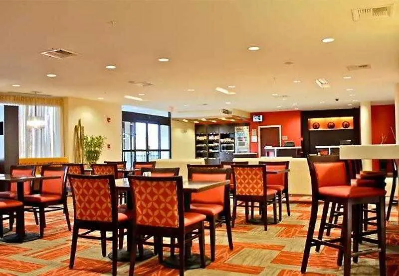Courtyard Richmond North/Glen Allen Hotel